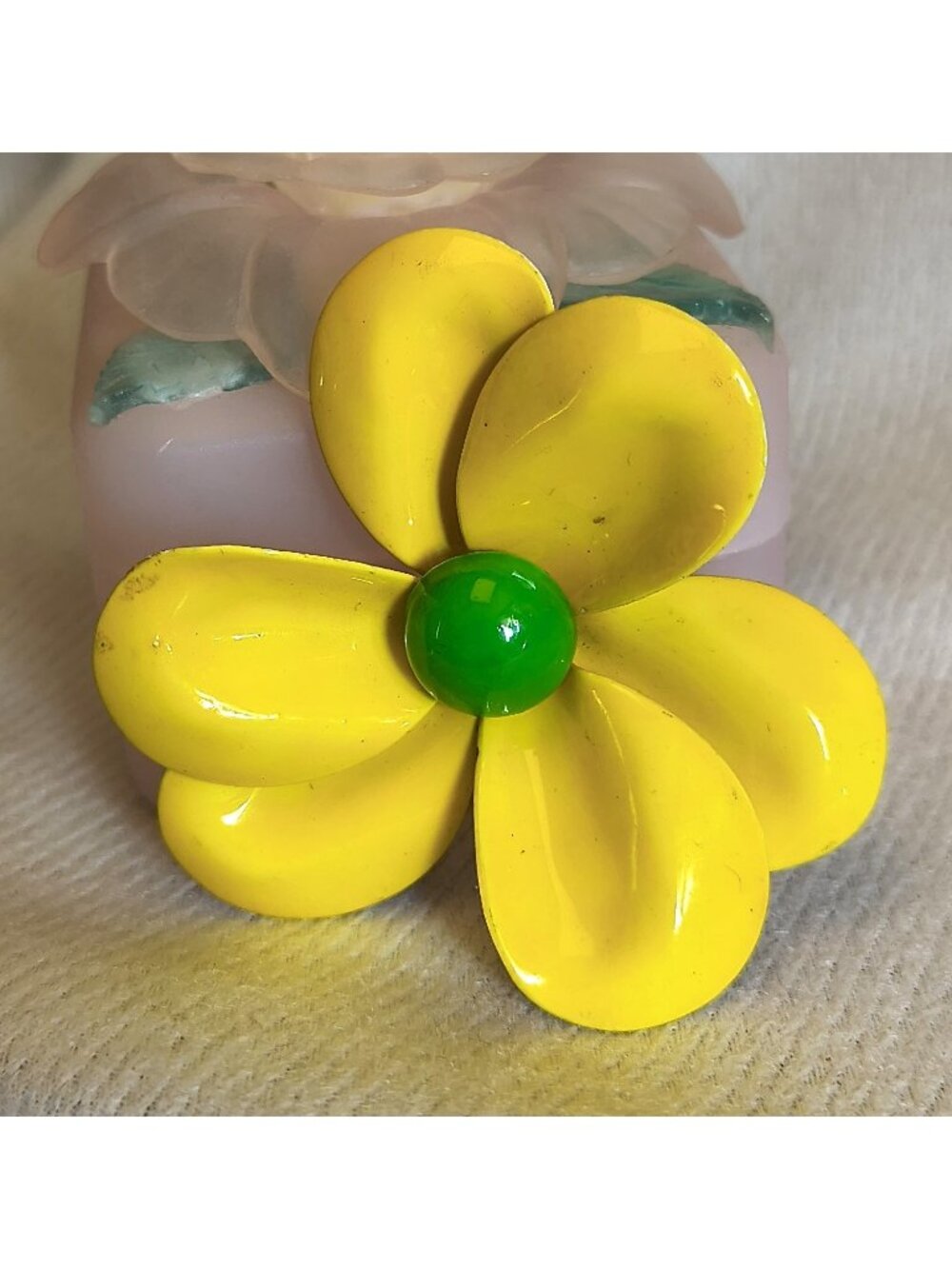 Vintage Enamel Flower Power Layered Mod 60s